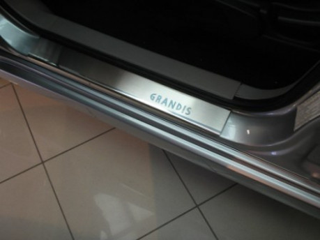  Накладки на пороги Hyundai Santa FE III с 2013-, комплект 4 шт. (NataNiko Premium) 